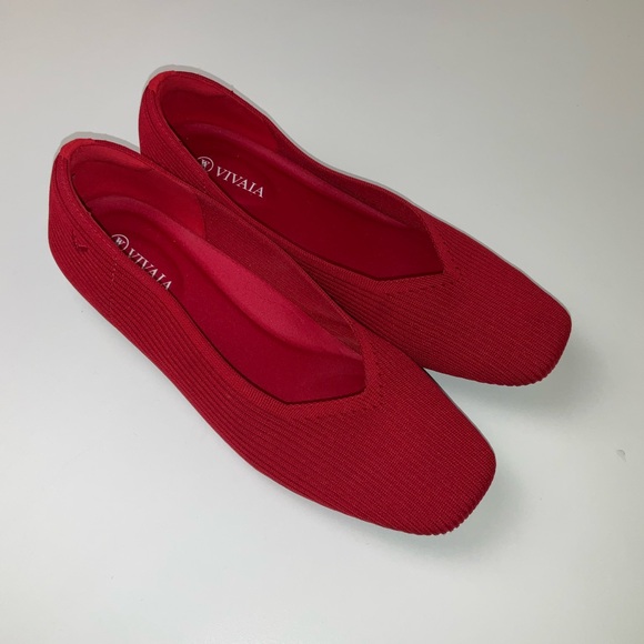 Red Women's Flats - Picture 8 of 16